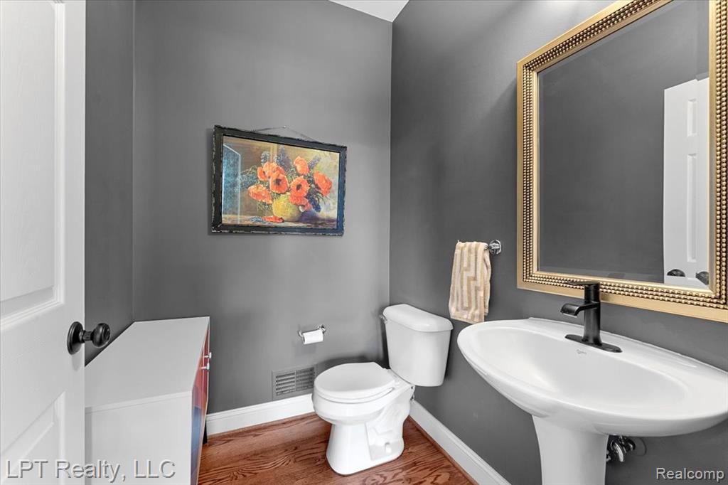 8617 Bonaventure Drive, Brighton, MI 48116 — Photo 16