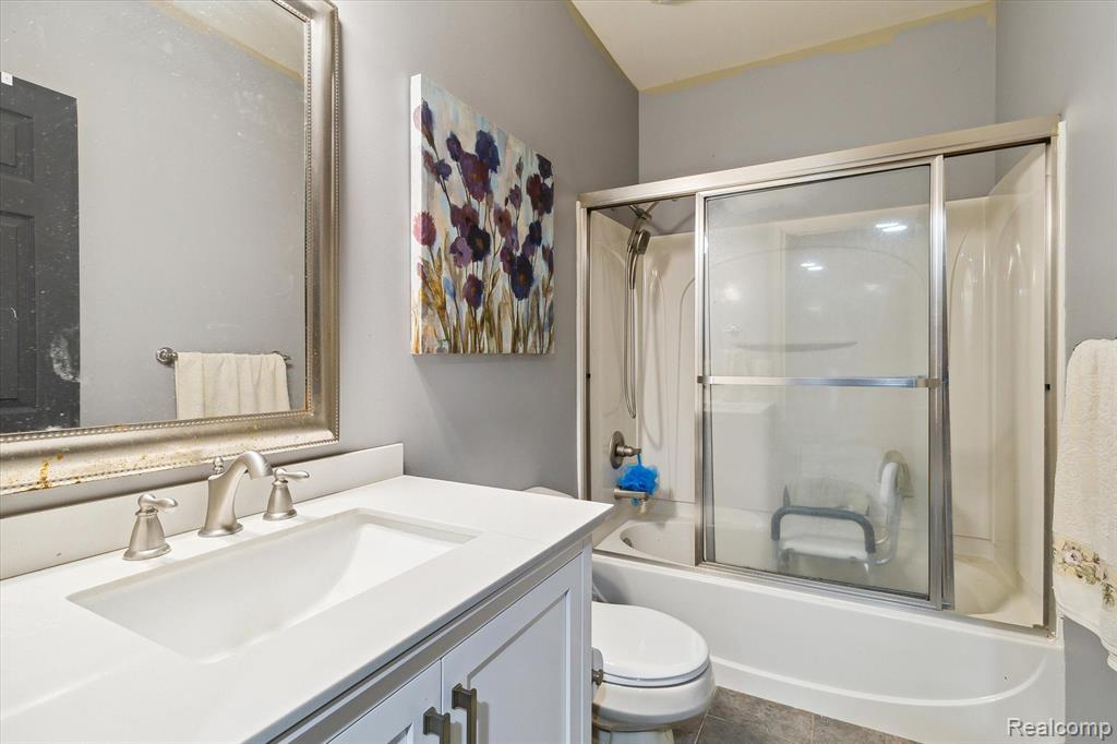 1858 SANDY SHORES Drive, Oxford, MI 48371 — Photo 50