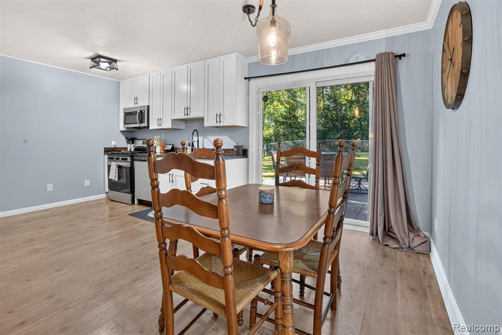 8696 Sargent Road, Fowlerville, MI 48836 — Photo 10