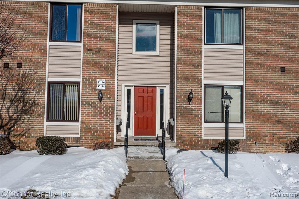 1660 River Road, 53, Marysville, MI 48040