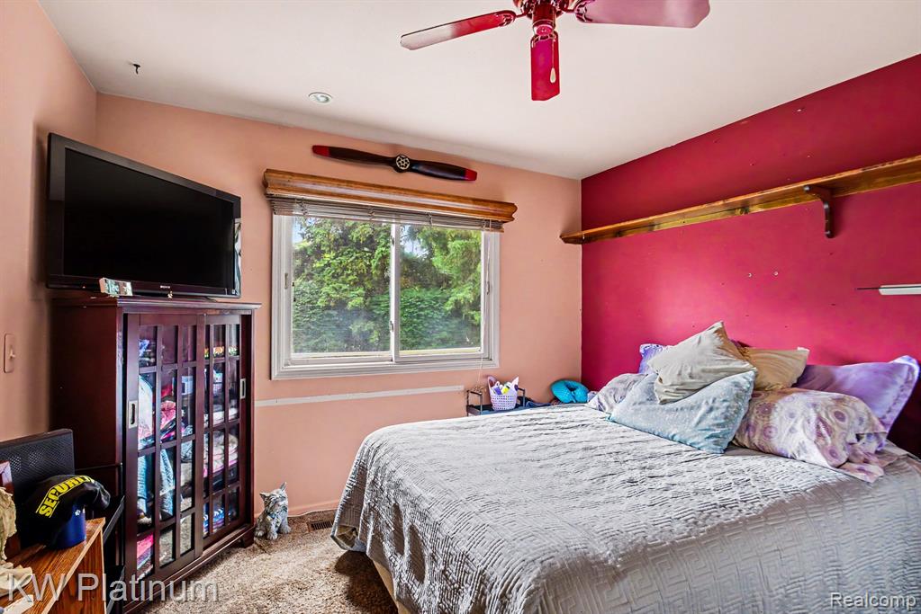 15640 Orchard Ridge Drive, Clinton Twp, MI 48038 — Photo 14