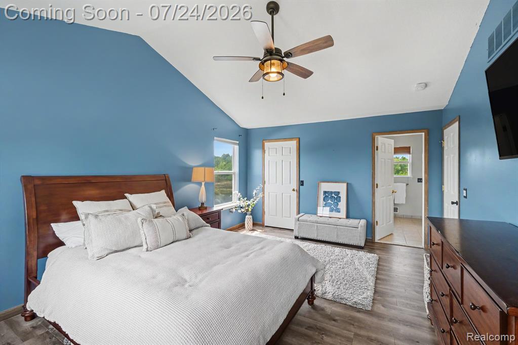 10466 Pine Valley Drive, Linden, MI 48451 — Photo 15