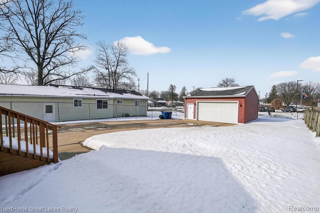 726 W 2nd Street, Davison, MI 48423 — Photo 23