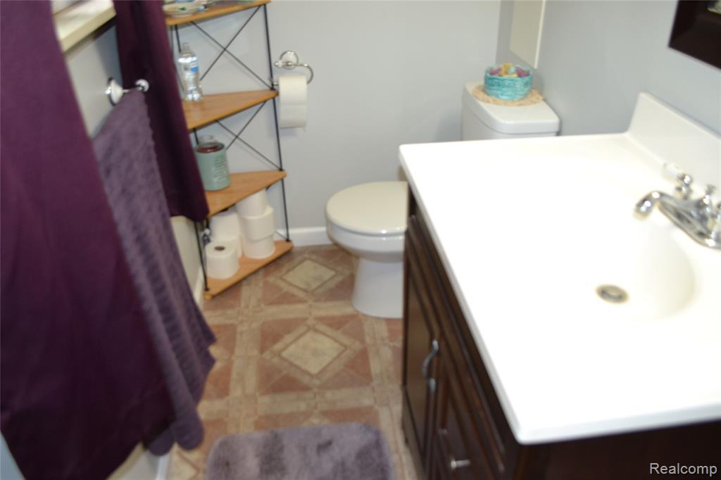5448 FAIRVIEW Drive, Grand Blanc, MI 48439 — Photo 22