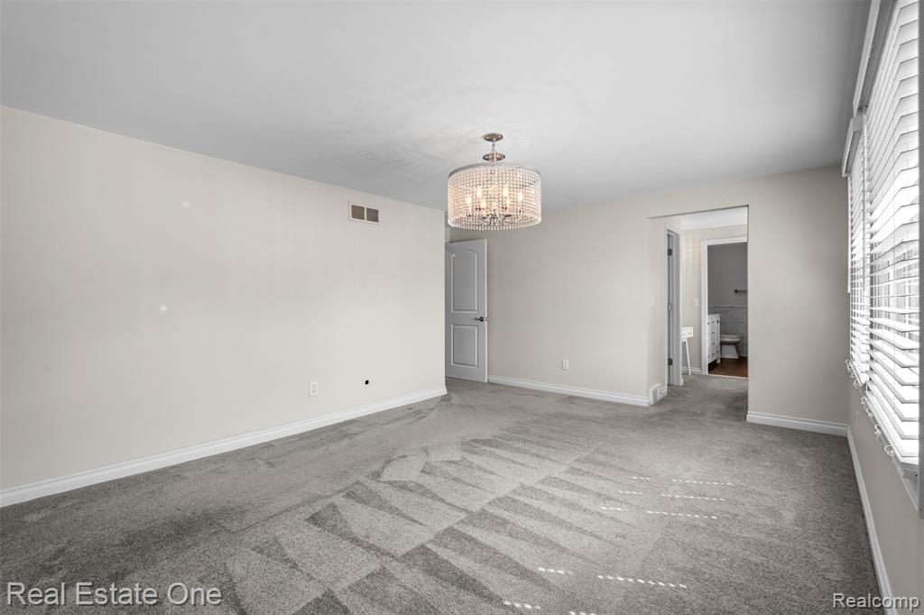 4090 Middlebury Drive, Troy, MI 48085 — Photo 40