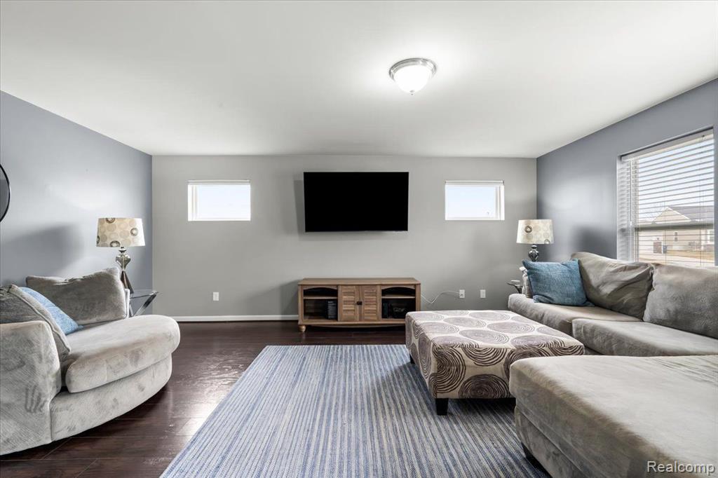 6059 BLUEFIELD Drive, Linden, MI 48451 — Photo 7