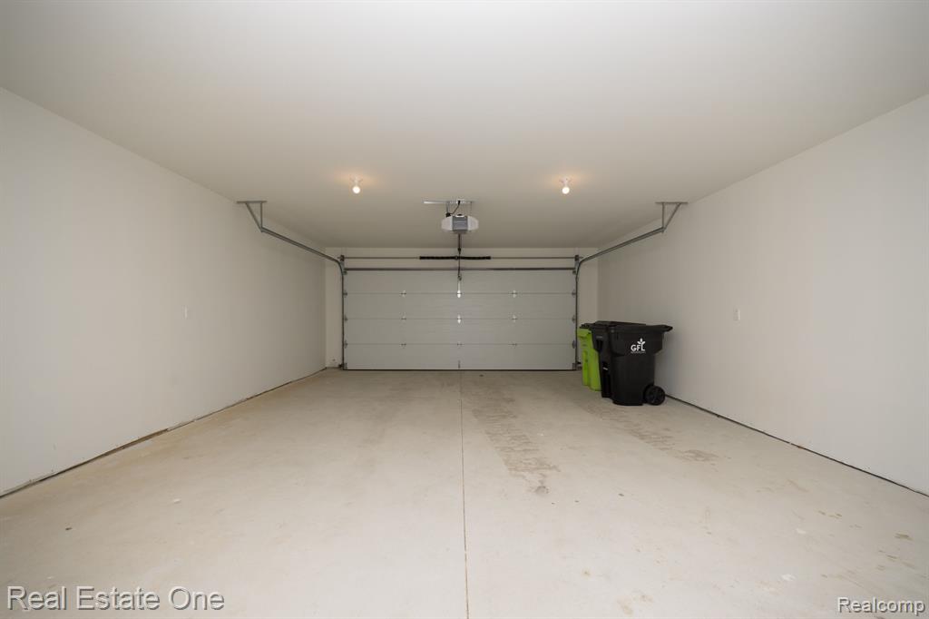 41604 ORIANNA Lane, Novi, MI — Photo 36