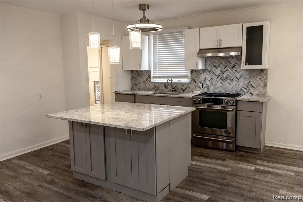 7366 Auburn Street, Detroit, MI 48228 — Photo 2