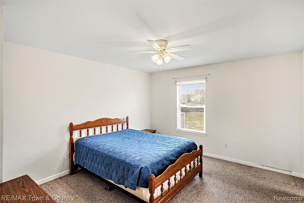 6462 Royal Club Drive, Flushing, MI 48433 — Photo 11