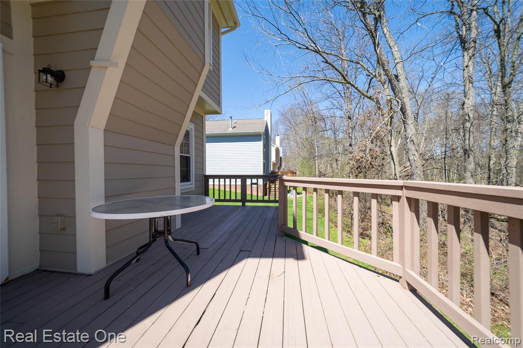 41474 Cornell Drive, Novi, MI 48377 — Photo 25