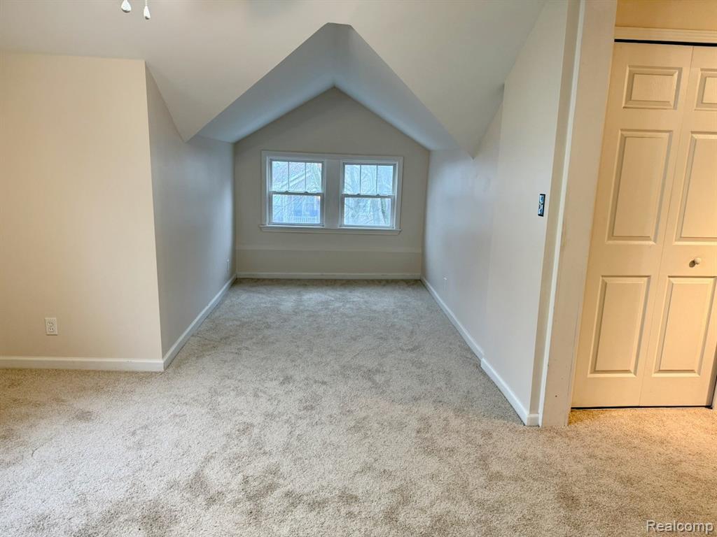 520 W Saratoga Street, Ferndale, MI 48220 — Photo 23