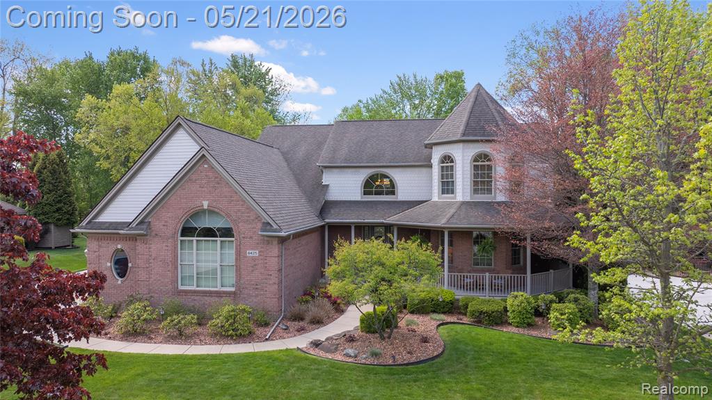 8425 Grays Drive, Grosse Ile, MI 48138