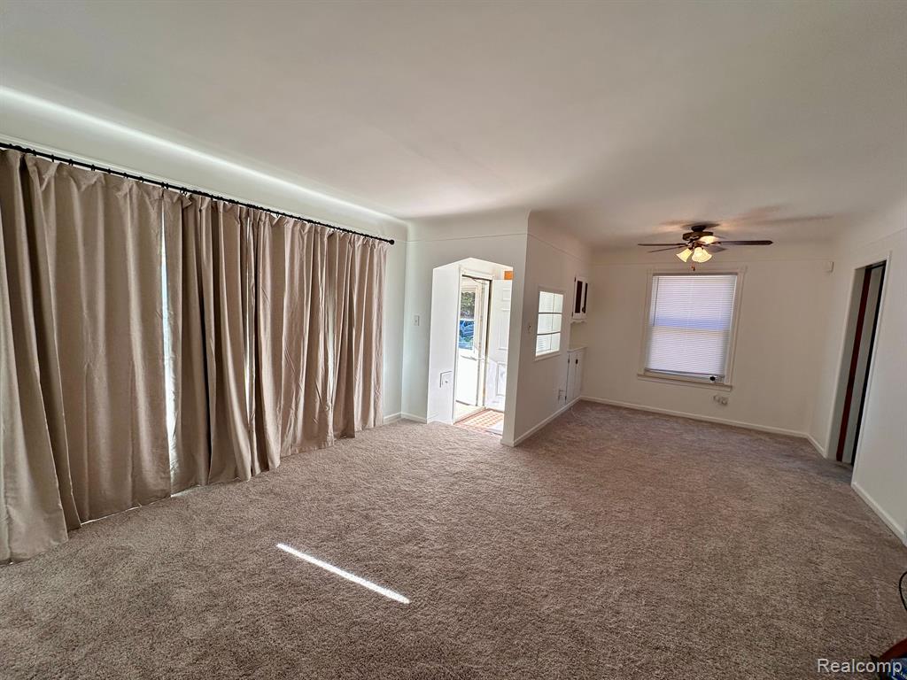 6790 WINONA Avenue, Allen Park, MI 48101 — Photo 5
