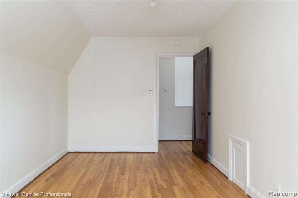 42 Cranford Lane, Grosse Pointe, MI 48230 — Photo 27