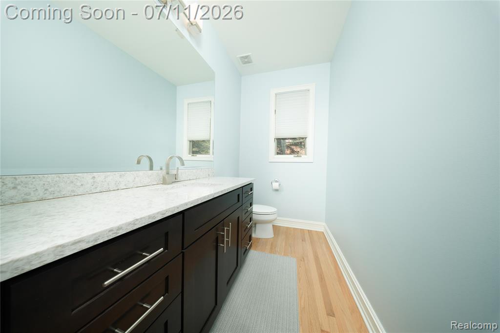 819 Majestic Drive, Rochester Hills, MI 48306 — Photo 24
