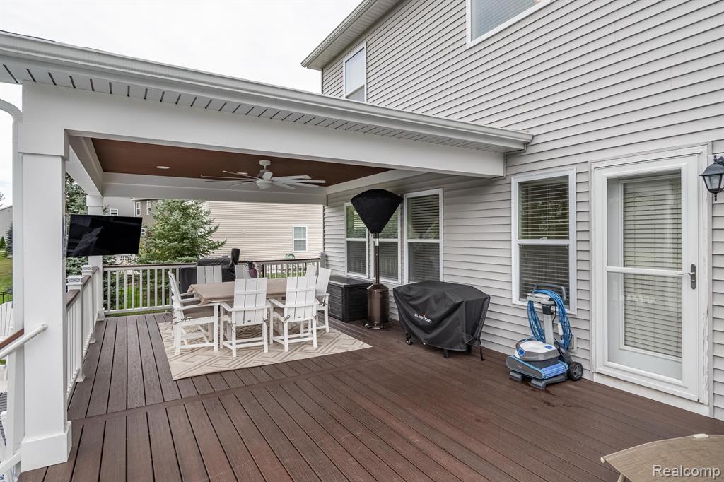 9595 NEUMANN Circle, Ypsilanti, MI 48197 — Photo 61