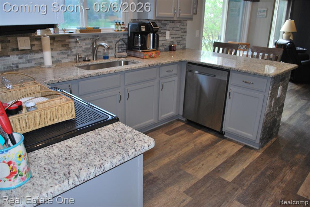 42998 Bradley Drive, Van Buren, MI 48111 — Photo 15