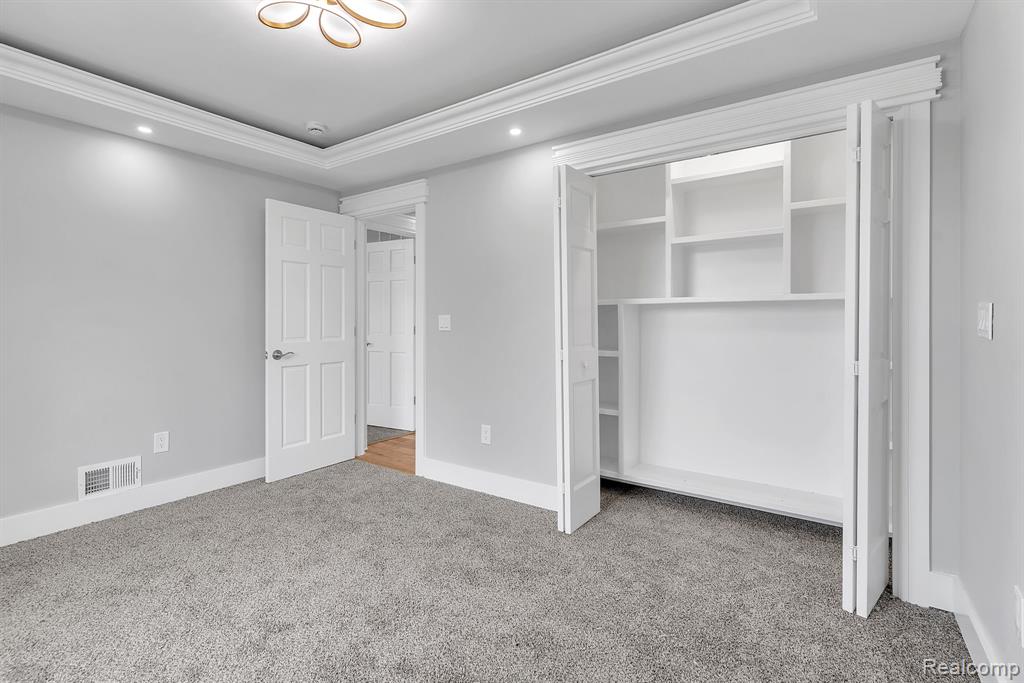 23594 Crescent Ridge Drive, New Boston, MI 48164 — Photo 31