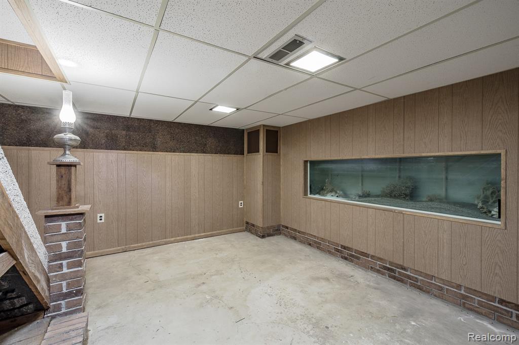 7070 Aldredge Drive, Swartz Creek, MI 48473 — Photo 23