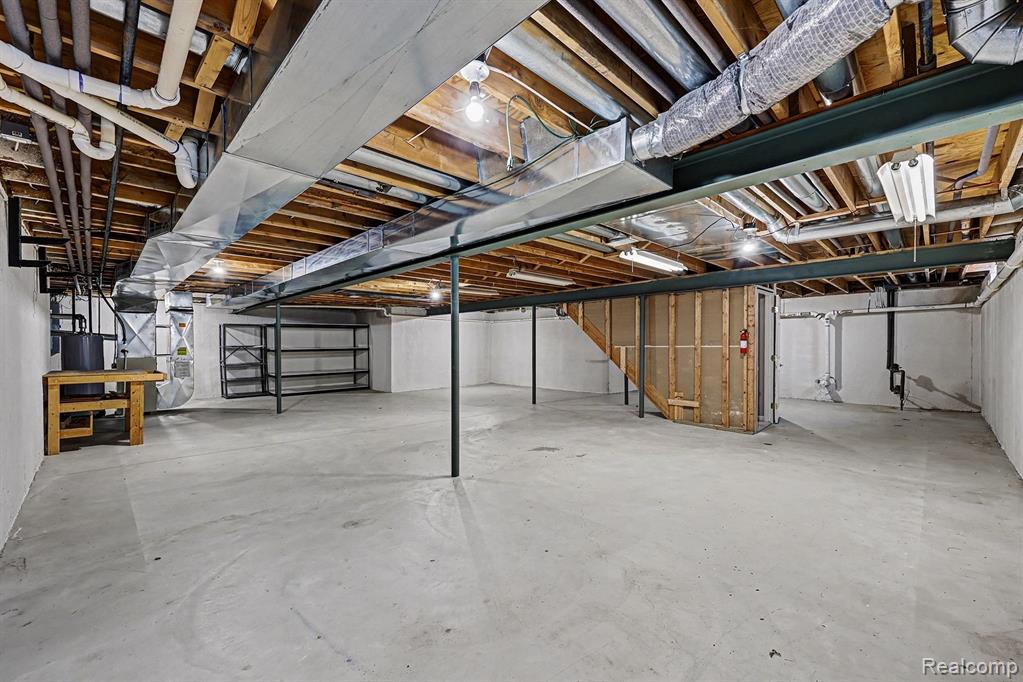 38846 Hampton Court, Harrison Township, MI — Photo 17