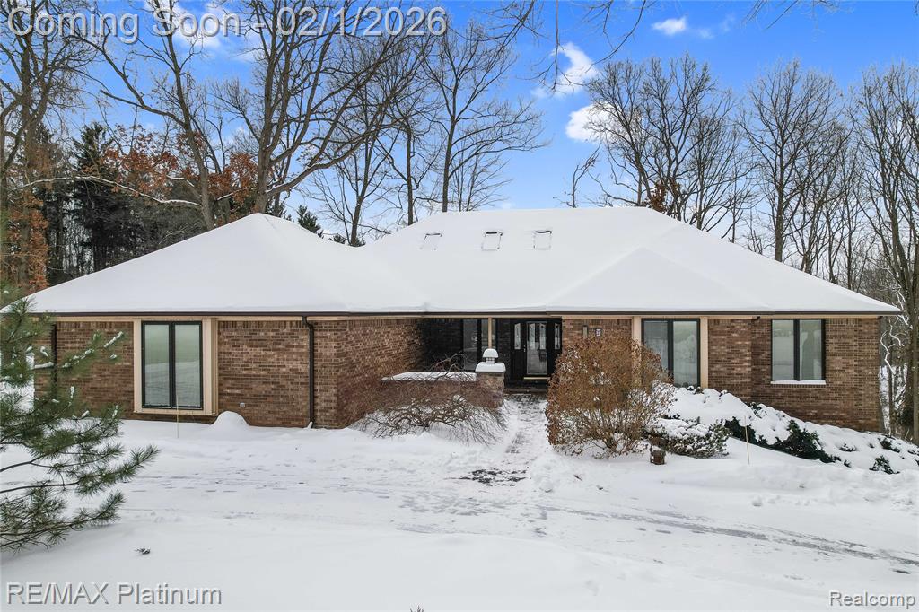 8760 Dann Drive, Brighton, MI 48114 — Photo 2