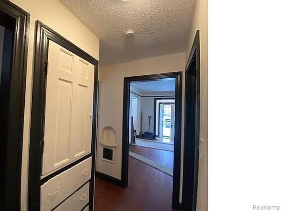 9444 Beaconsfield Street, Detroit, MI 48224 — Photo 11