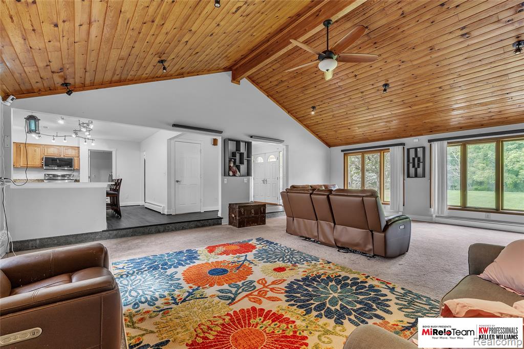 9844 Pine Knob Road, Clarkston, MI 48348 — Photo 11