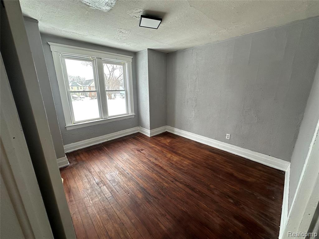 5115 Seyburn Street, Detroit, MI 48213 — Photo 12