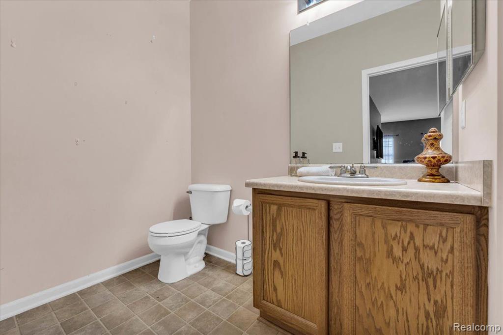 10830 PARDEE Road, Taylor, MI 48180 — Photo 12