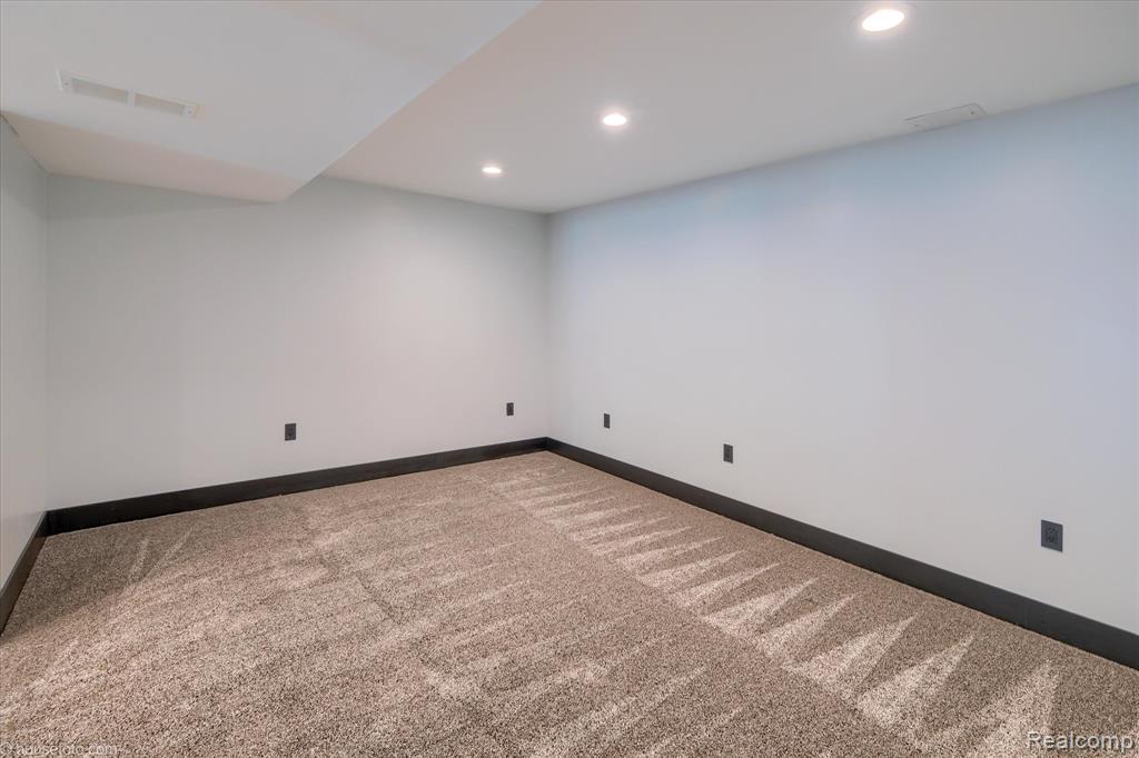 3395 Sandy Shore Drive, Metamora, MI 48455 — Photo 55