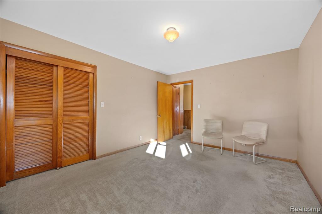 6135 Whittaker Road, Ypsilanti, MI 48197 — Photo 22