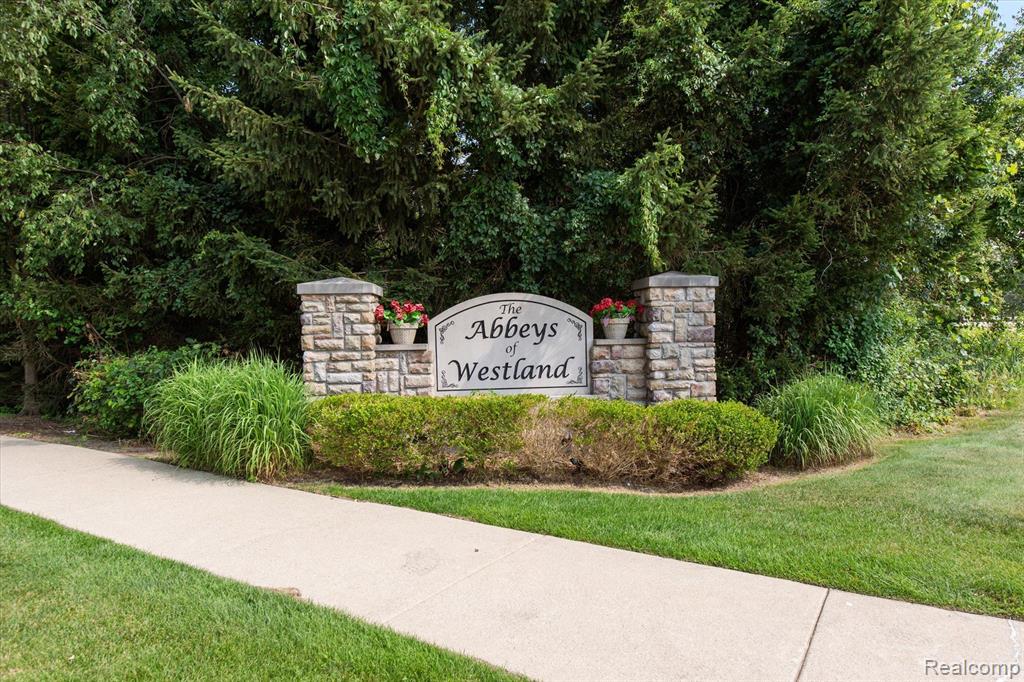 36062 ABBEY Drive, Westland, MI — Photo 38