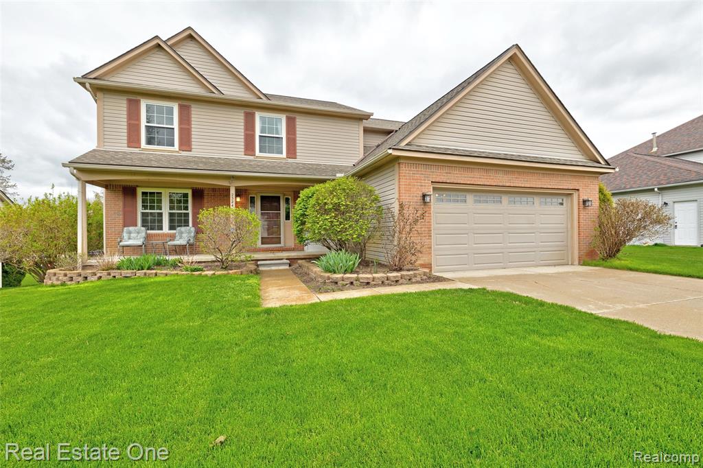 2324 Malena Lane, Oxford, MI 48371 — front exterior