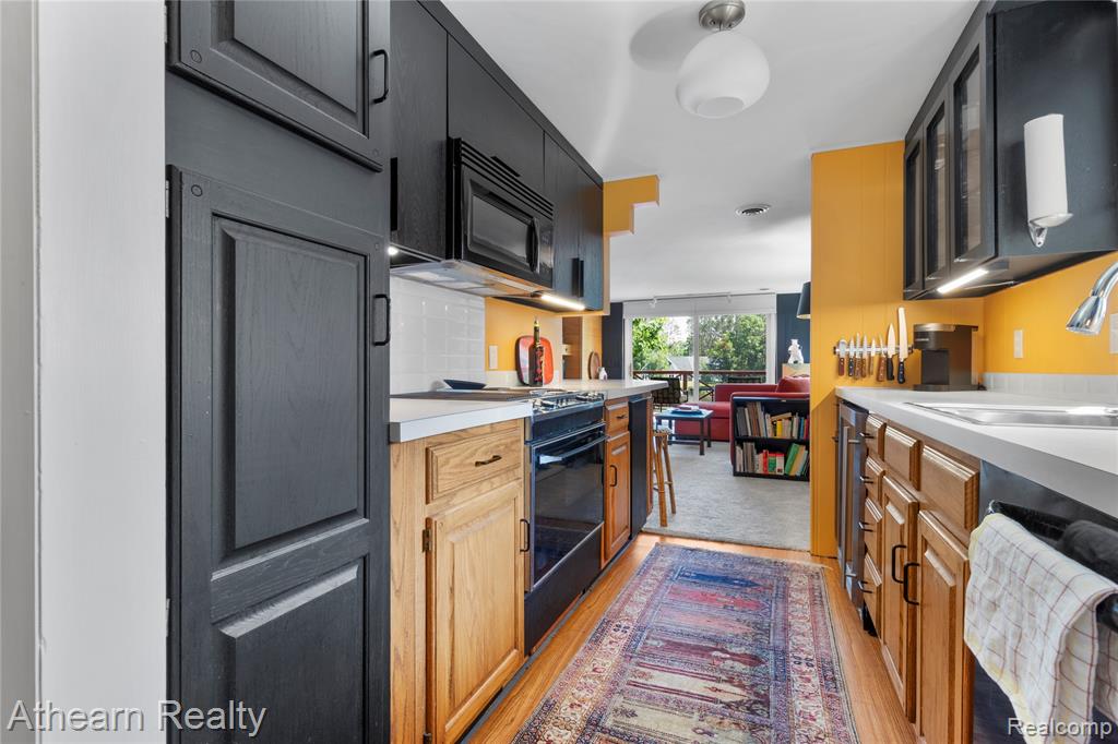 6600 W Shore Drive, Weidman, MI 48893 — Photo 15