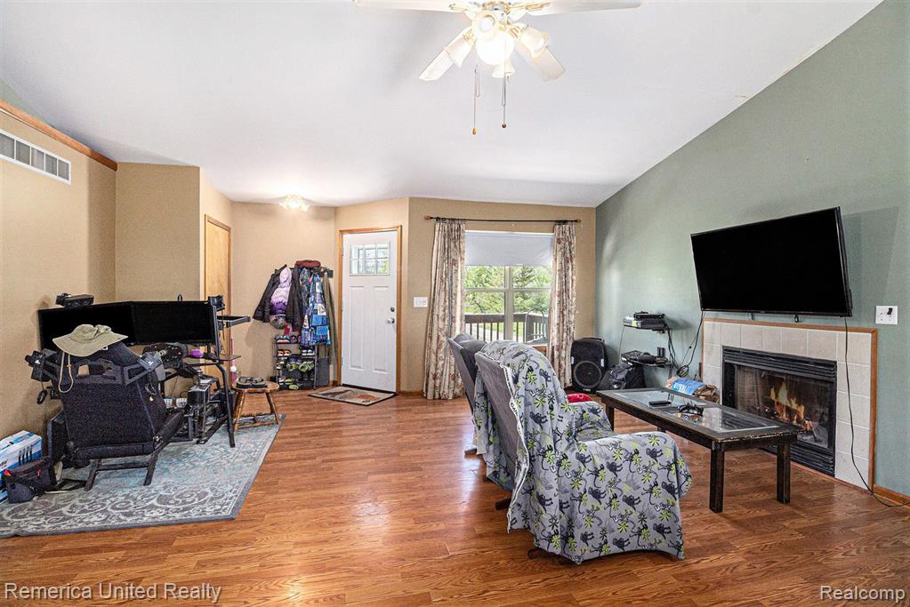 6606 PRESTON Road, Howell, MI 48855 — Photo 5