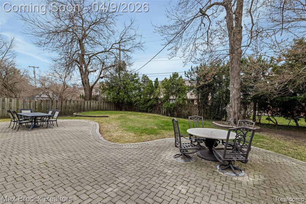 73 Hawthorne Road, Grosse Pointe Shores, MI 48236 — Photo 48