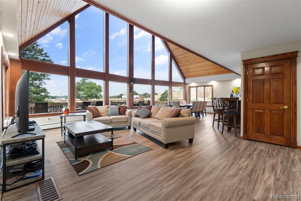 1907 Riverside Drive, Port Huron, MI 48060 — Photo 8
