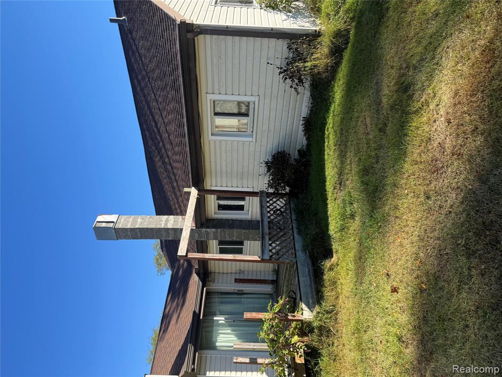 3762 Pratt Road, Metamora, MI 48455 — Photo 4