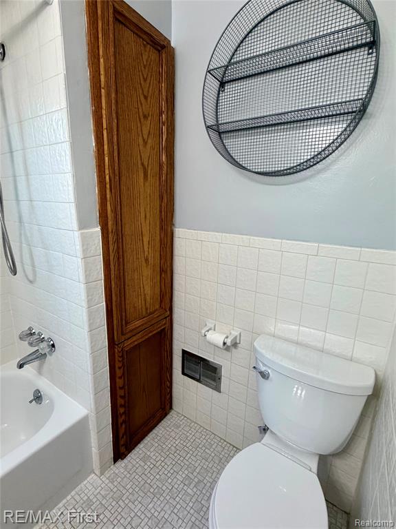 27304 Delton, Madison Heights, MI 48071 — Photo 10