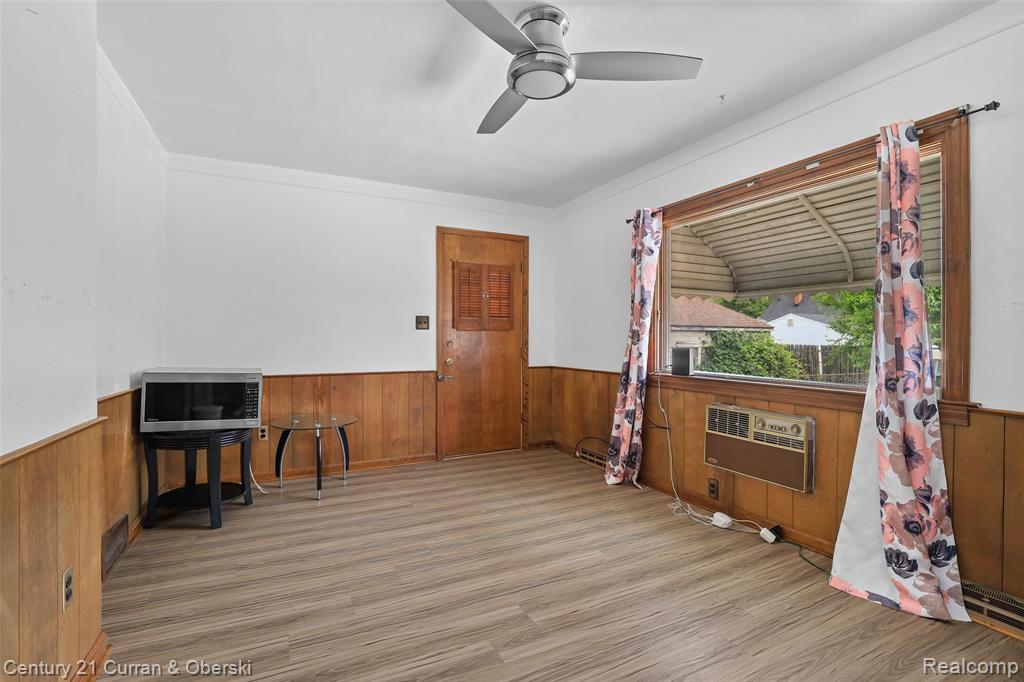 4155 Syracuse Street, Dearborn Heights, MI 48125 — Photo 17