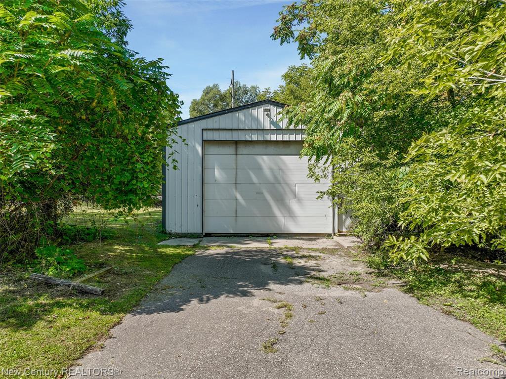 625 Griswold Street, Northville, MI 48167 — Photo 9