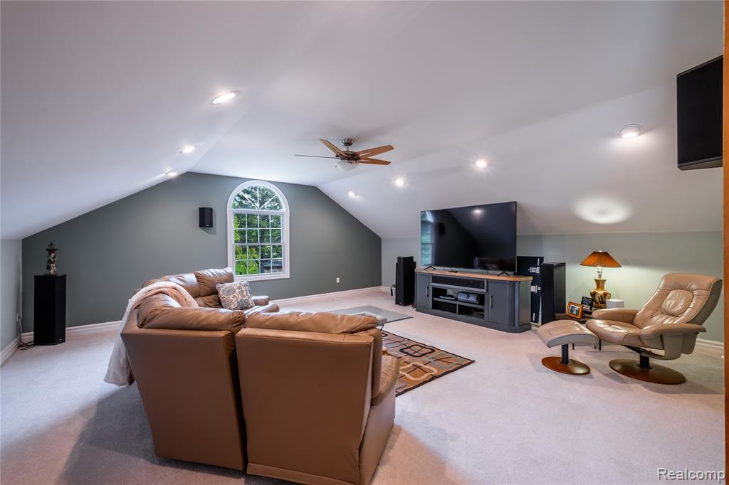 1255 Glendale Street, Burton, MI 48509 — Photo 21