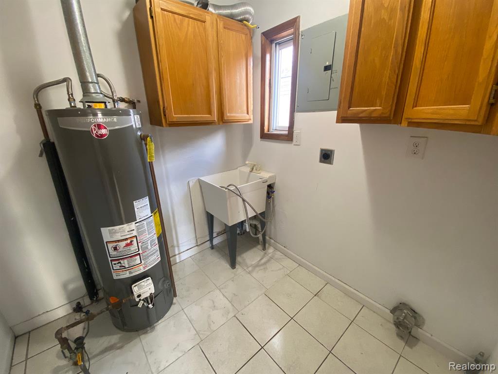 5951 HURON Street, Taylor, MI — Photo 10