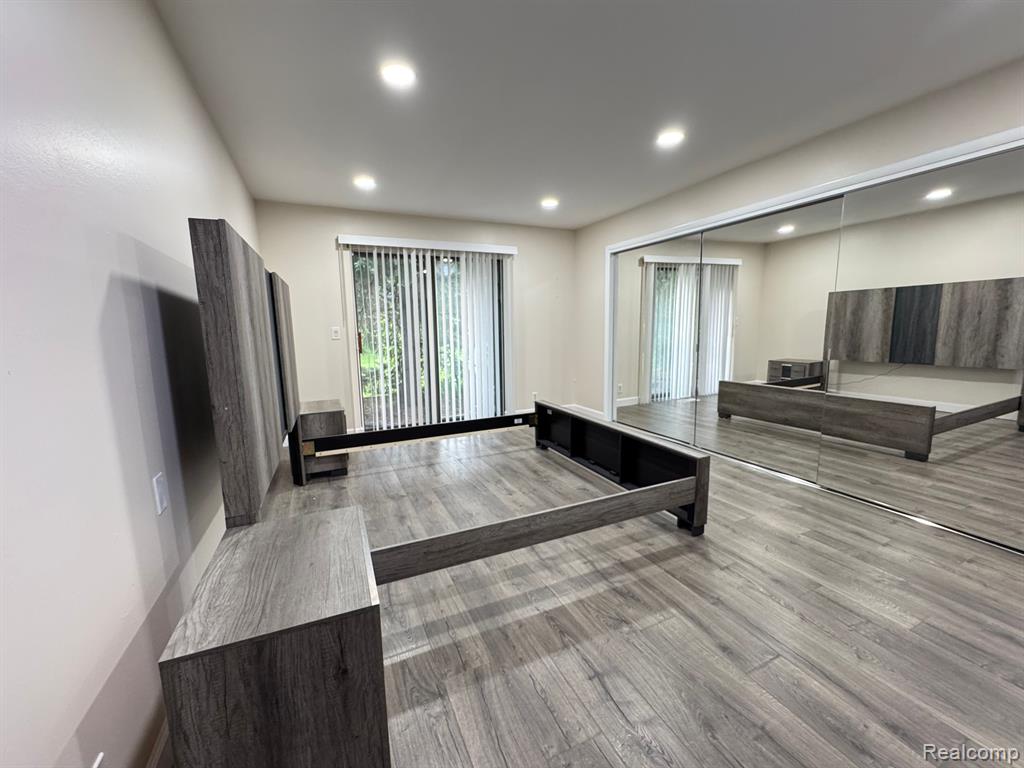 3 COLONY Lane, Dearborn, MI 48120 — Photo 17