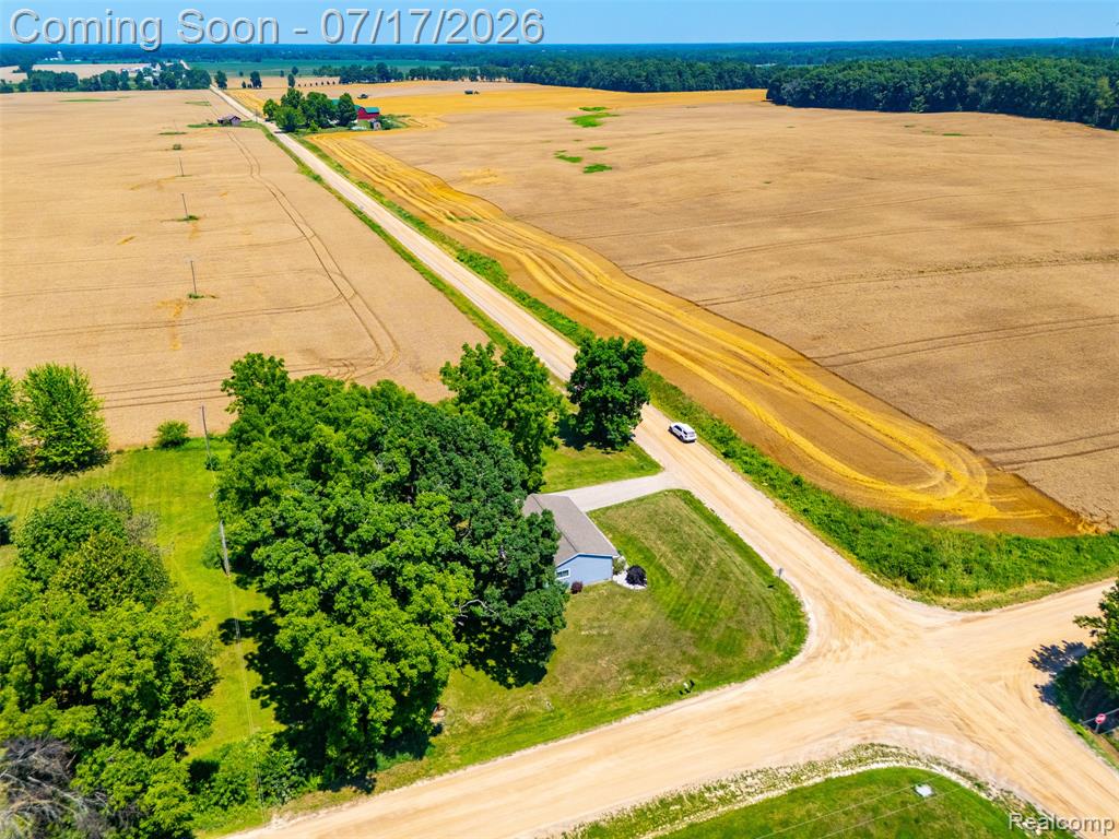 13514 Bird Road, Byron, MI 48418 — Photo 32