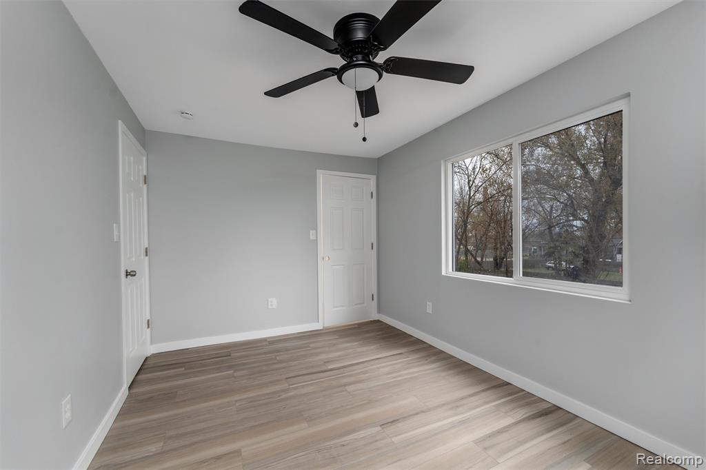 5590 Springfield Street, Detroit, MI 48213 — Photo 12