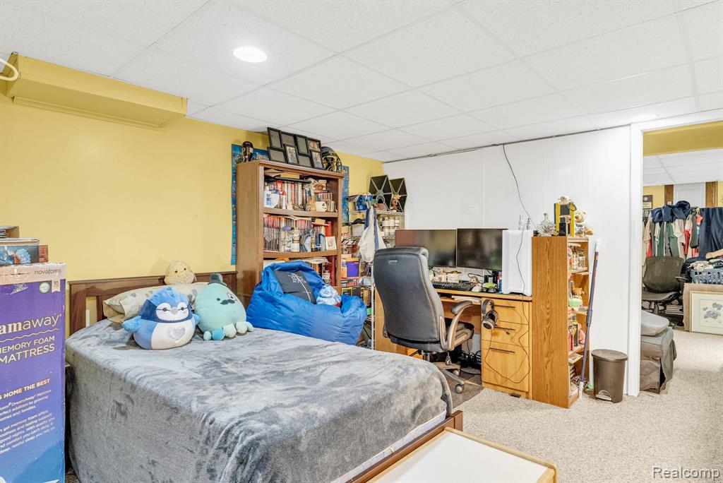 4350 Lessing Avenue, Waterford, MI 48329 — Photo 15