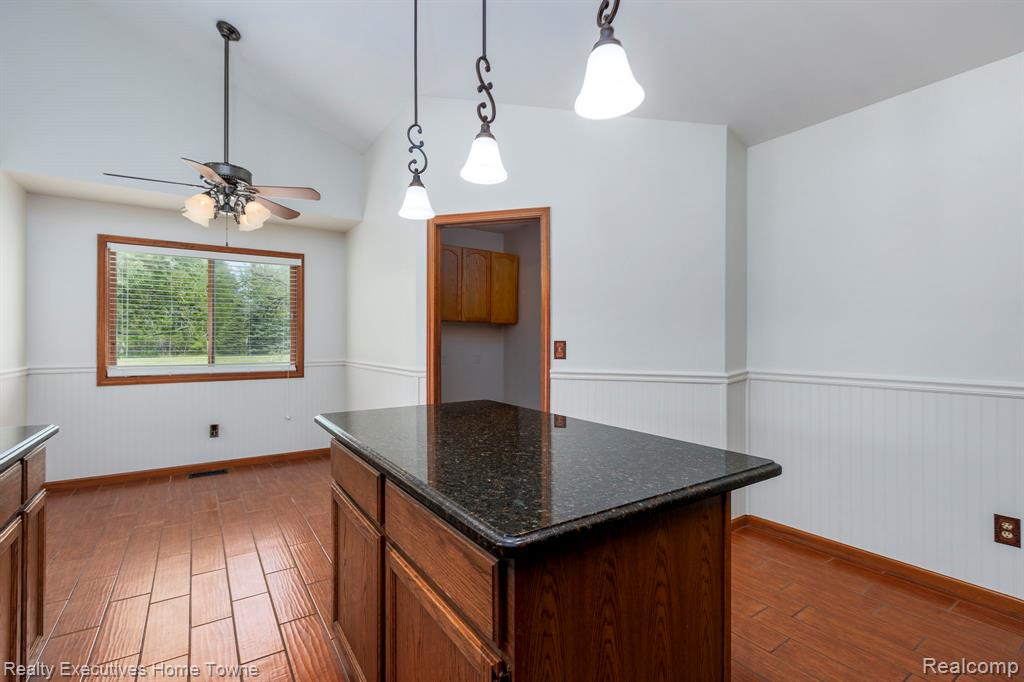 1041 Mackie Road, Almont, MI 48003 — Photo 38