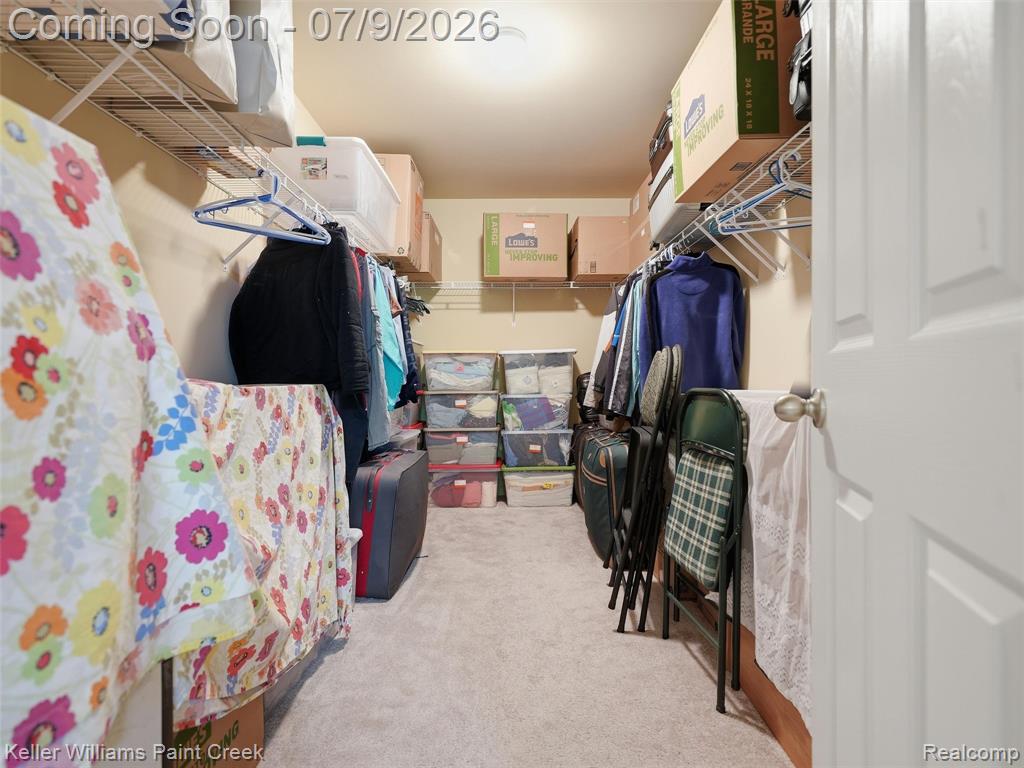846 Monterey Lane, Rochester Hills, MI 48307 — Photo 32