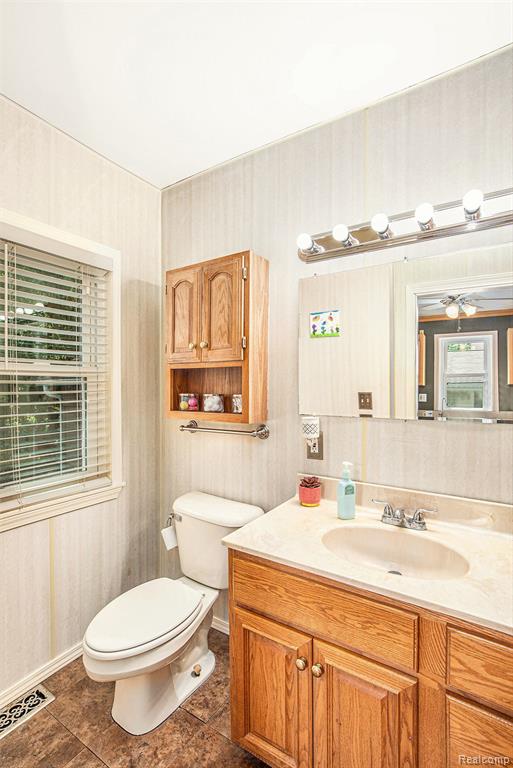 229 W Lafayette Street, Romeo, MI 48065 — Photo 17